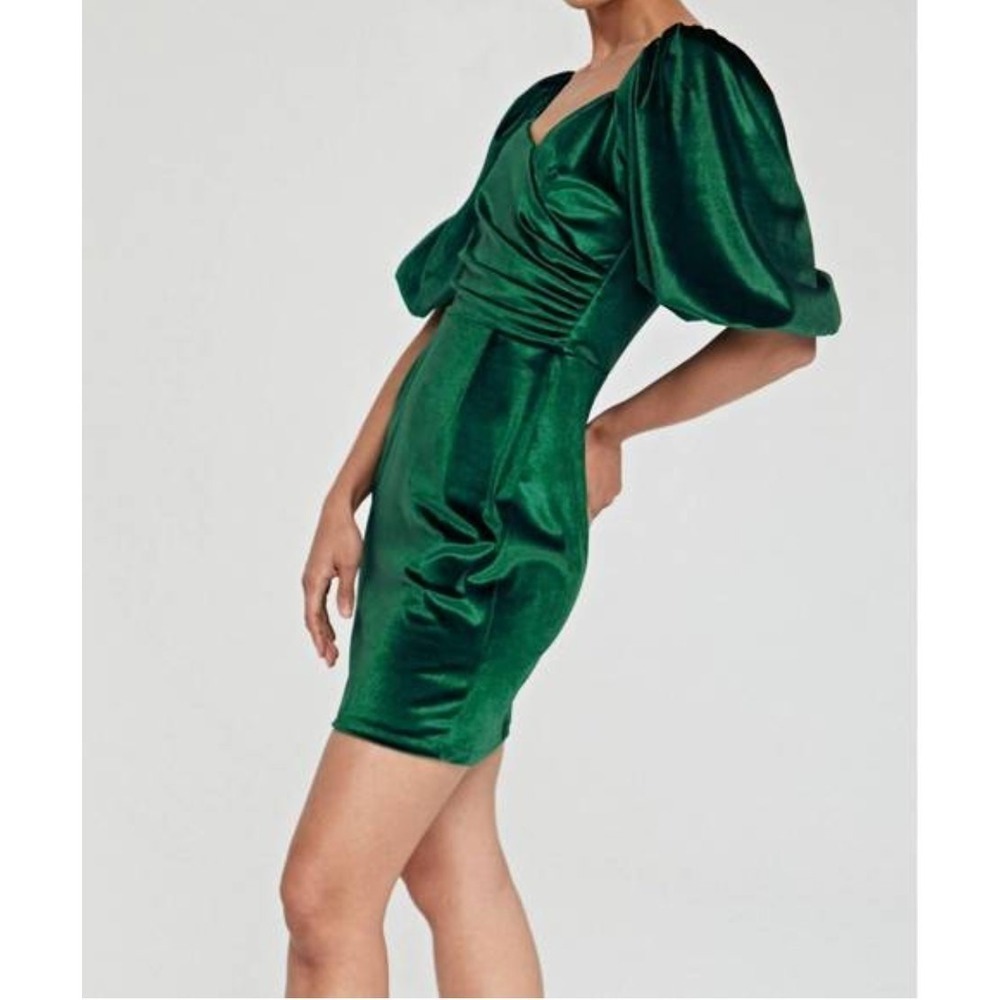 Krisa NWT Wrap Front Sweetheart Mini Velvet‎ Green Sz Med Made in USA St Paddys